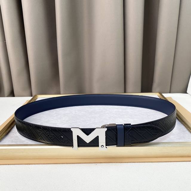 Montblan头层牛皮3.5Cm 年轻时髦 官网同步 纯铜金属标识 该皮带可调节 且能根据需要剪裁 达到修身效果