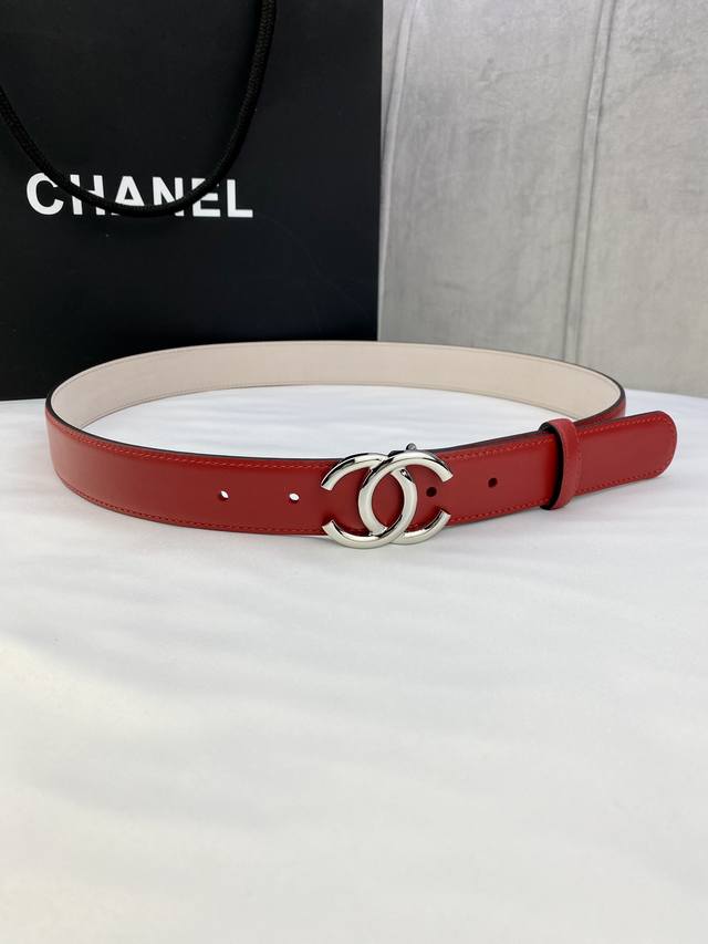 宽度3.0Cm Chanel 香奈儿 女士经典款腰带皮带新款光滑内衬磨砂牛皮银色 简单精品钢扣