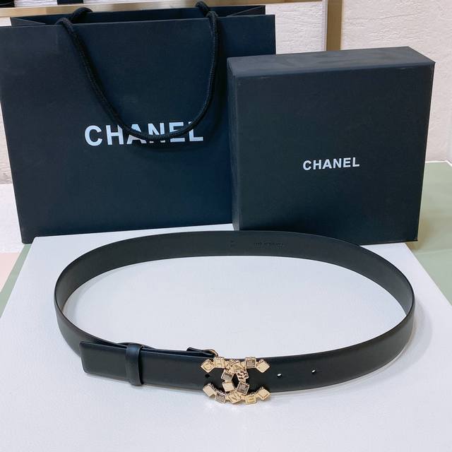 Chanel 24S Cc 水晶黑钻 波点面饰 字母 Logo搭扣 黄铜金属小牛皮腰带 手感柔软 细腻 Cm 码数75- -100
