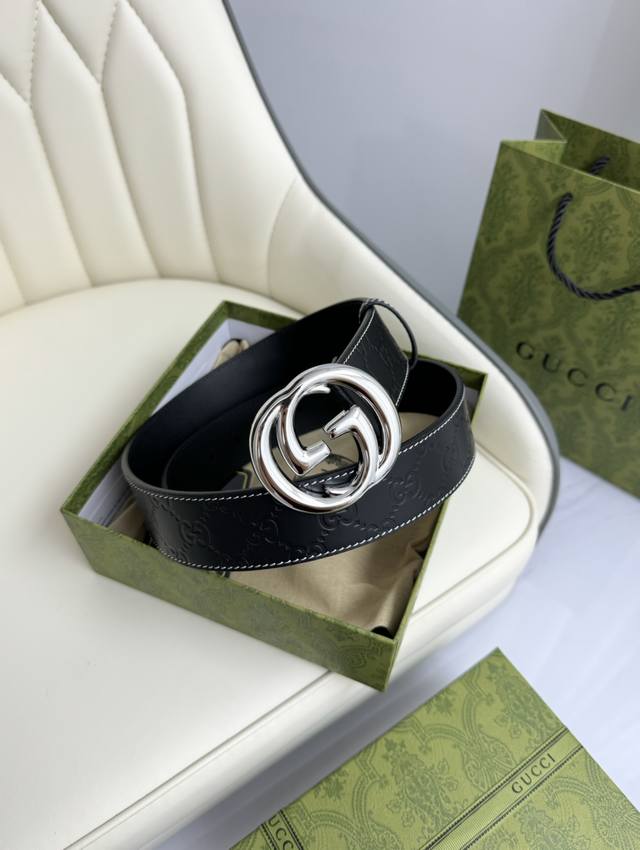 特 Gucci，原厂精密电渡扣头，意大利原厂皮，宽4.0Cm，代购级。