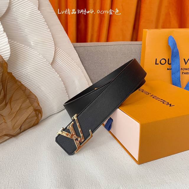 特 Louis Vuitton驴牌 ：经典原单品质，经典压手掌纹面配原版平纹皮，搭配原单精品扣，精工制作，细节看图，实物拍摄，高端奢华，宽度4.0Cm - 点击图像关闭