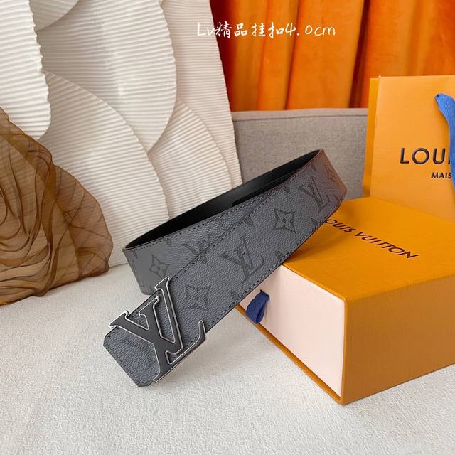 特 Louis Vuitton驴牌 ：经典原单品质，经典印花面配原版平纹皮，搭配原单精品扣，精工制作，细节看图，实物拍摄，高端奢华，宽度4.0Cm