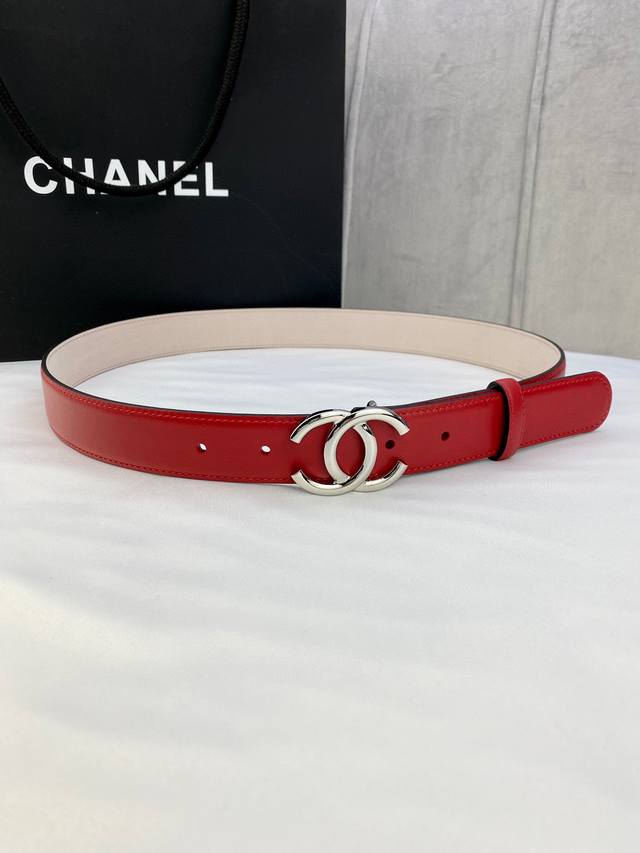 特 宽度3.0Cm Chanel 香奈儿 女士经典款腰带皮带新款光滑内衬磨砂牛皮银色 简单精品钢扣