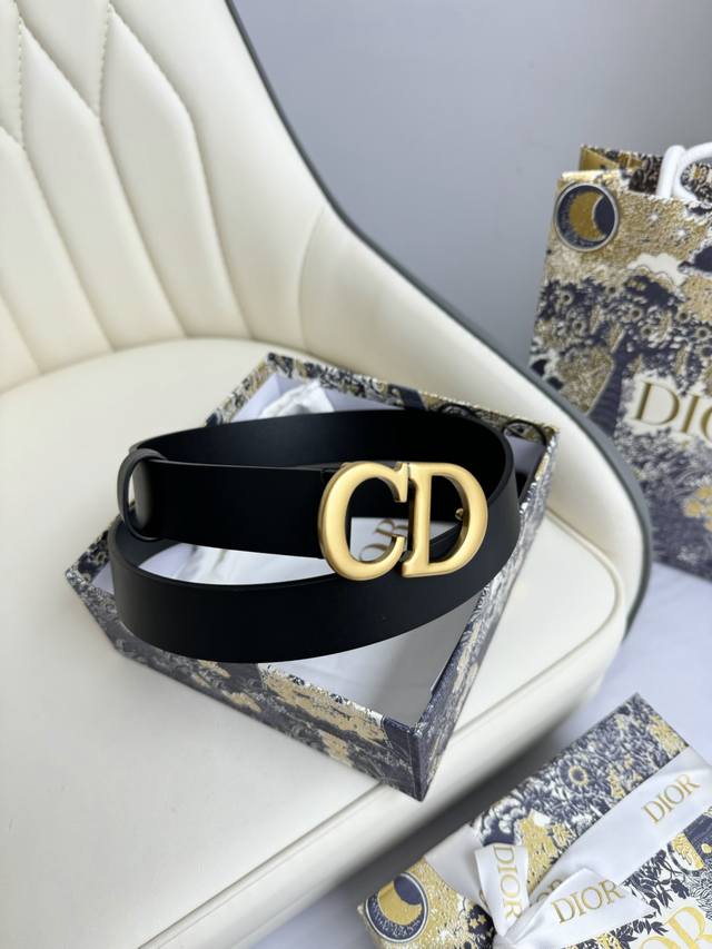 特 Dior 3.0cm腰带 双面原版牛皮 搭配CD标志性扣头 原单品质